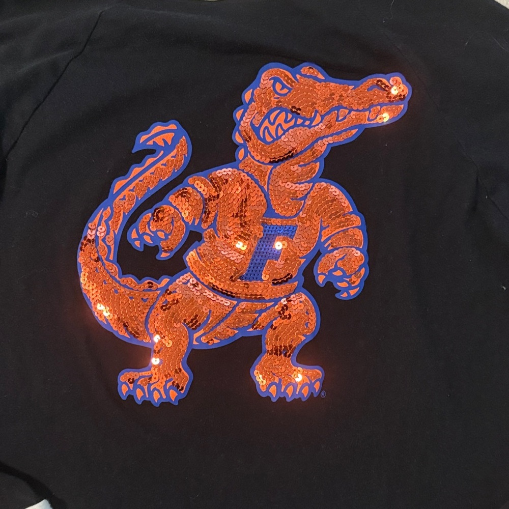 Florida Gators Pink Victoria’s Secret long sleeve shirt - Size M - Picture 5 of 5